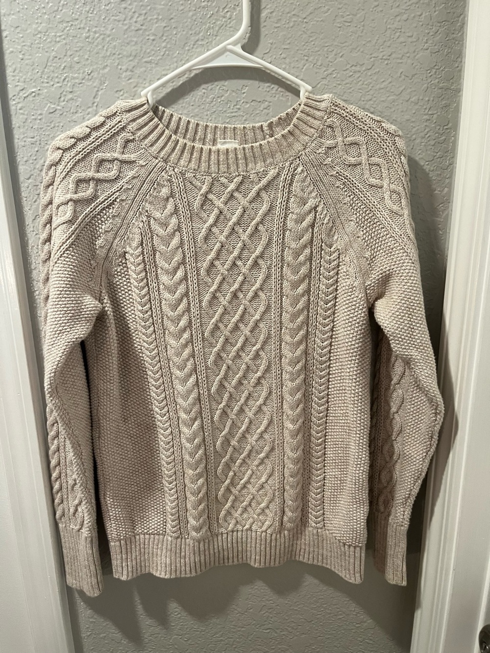 GAP Women's Cable Knit Crewneck Sweater - Light Beige